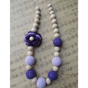 Brand New Boutique Organic Wooden Bamboo Baby Teething Nursing Necklace Helper